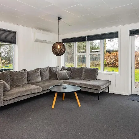 Holiday home Lxvi