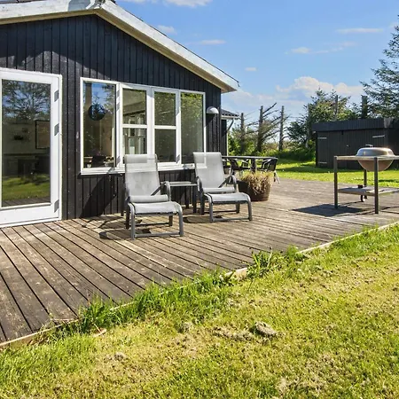 Holiday home Lxvi